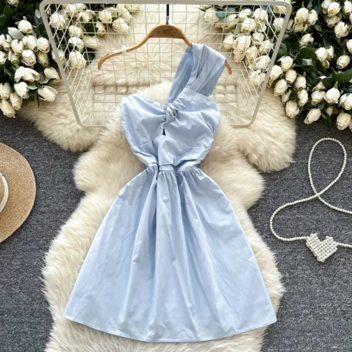 Ohsisa 2025 Summer New Dress Vacation Elegant and Fashionable Slant Neck Hollow Waist Mid Length Solid Dress - 图片 3